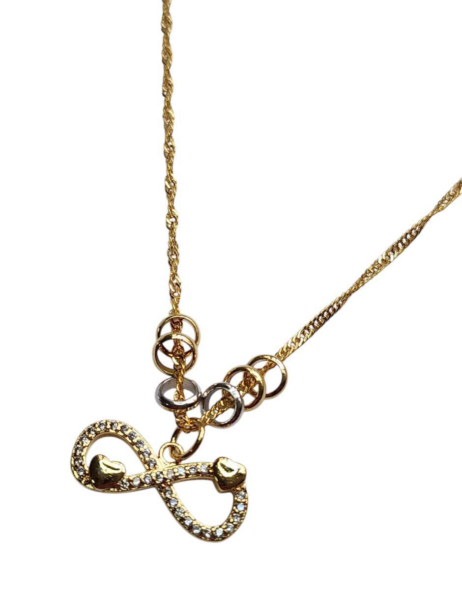 Collar con dije de infinito de oro laminado 14 K 2