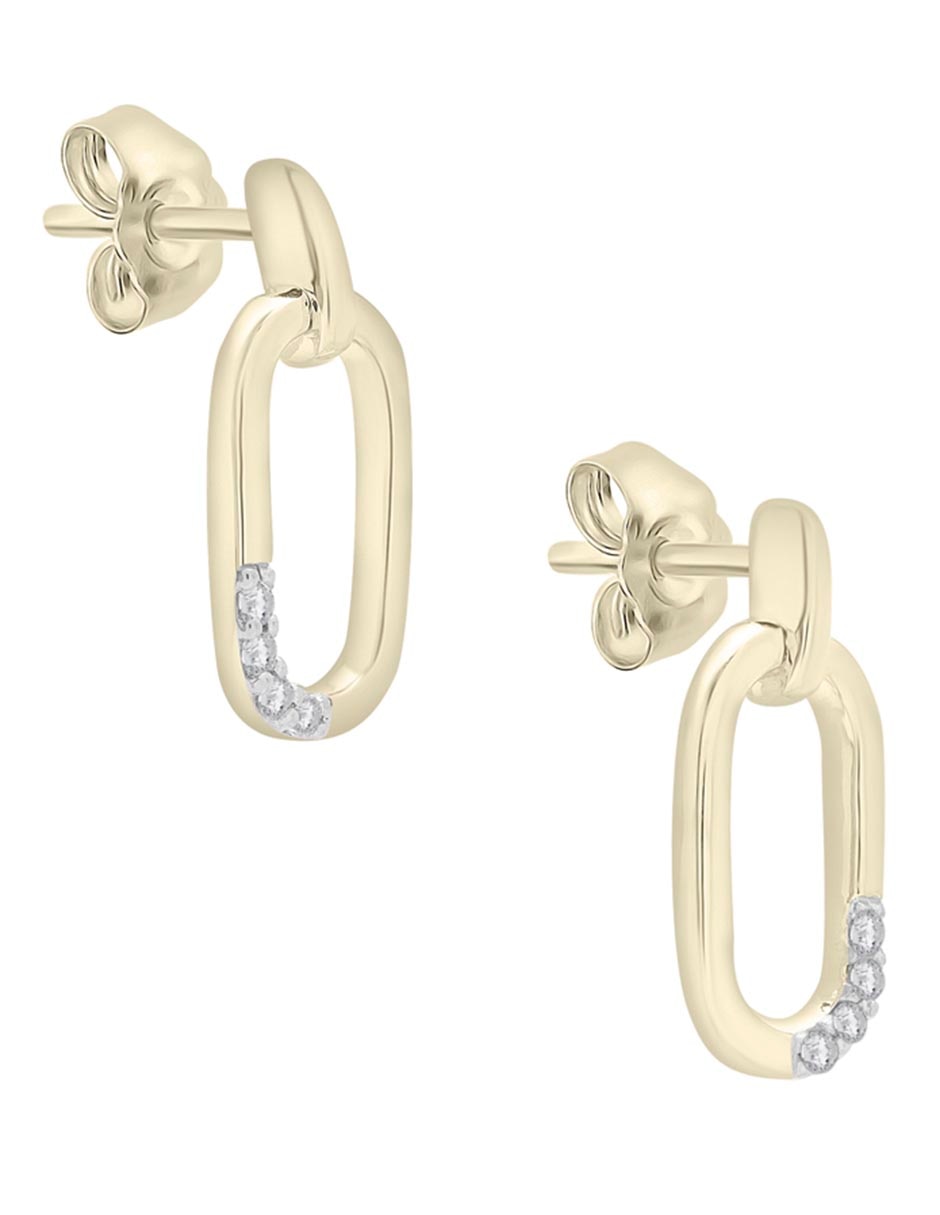 Aretes cortos ovalados de oro 14 K con acabado pave diamante 2