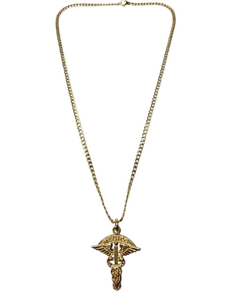 Collar con dije Medicina de oro laminado 4