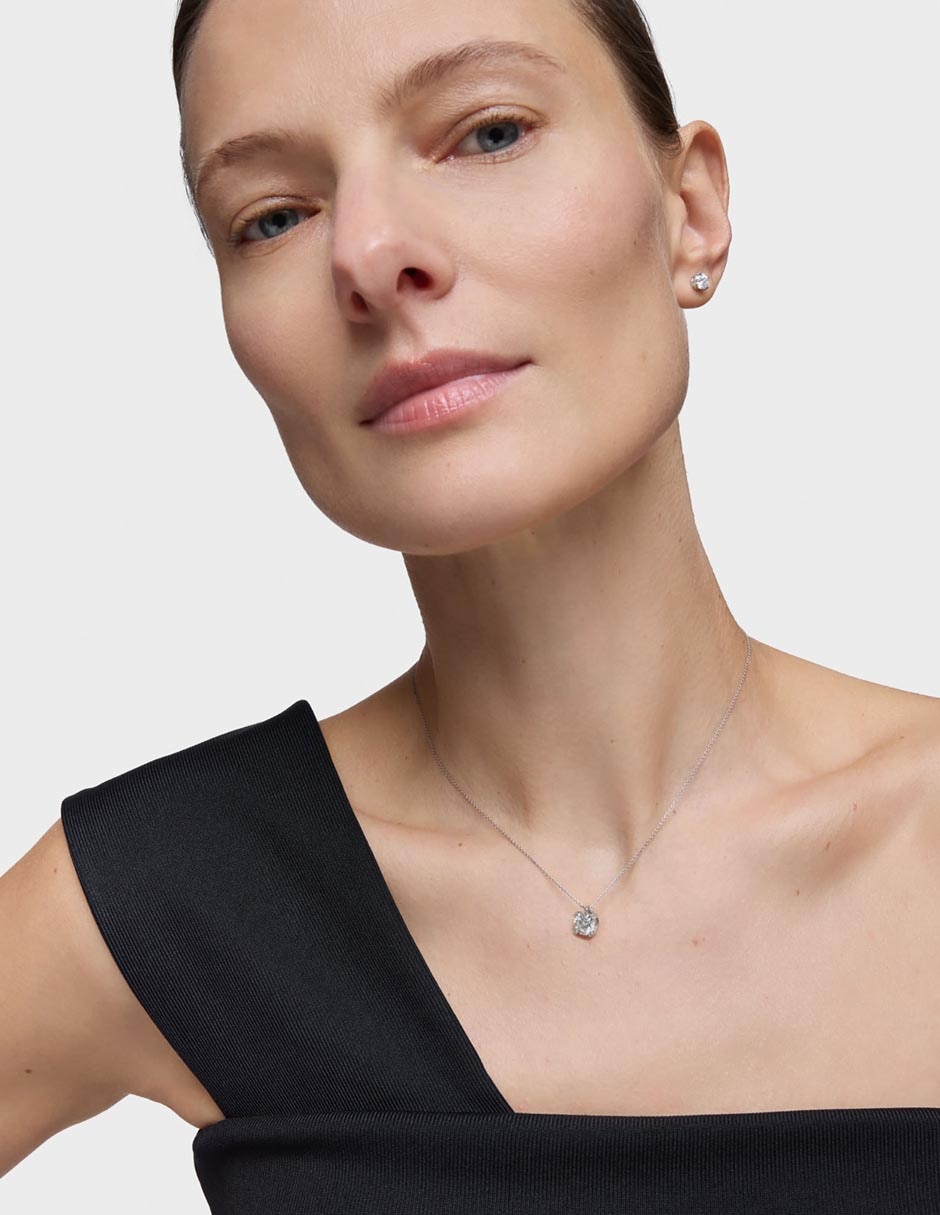 Collar 4