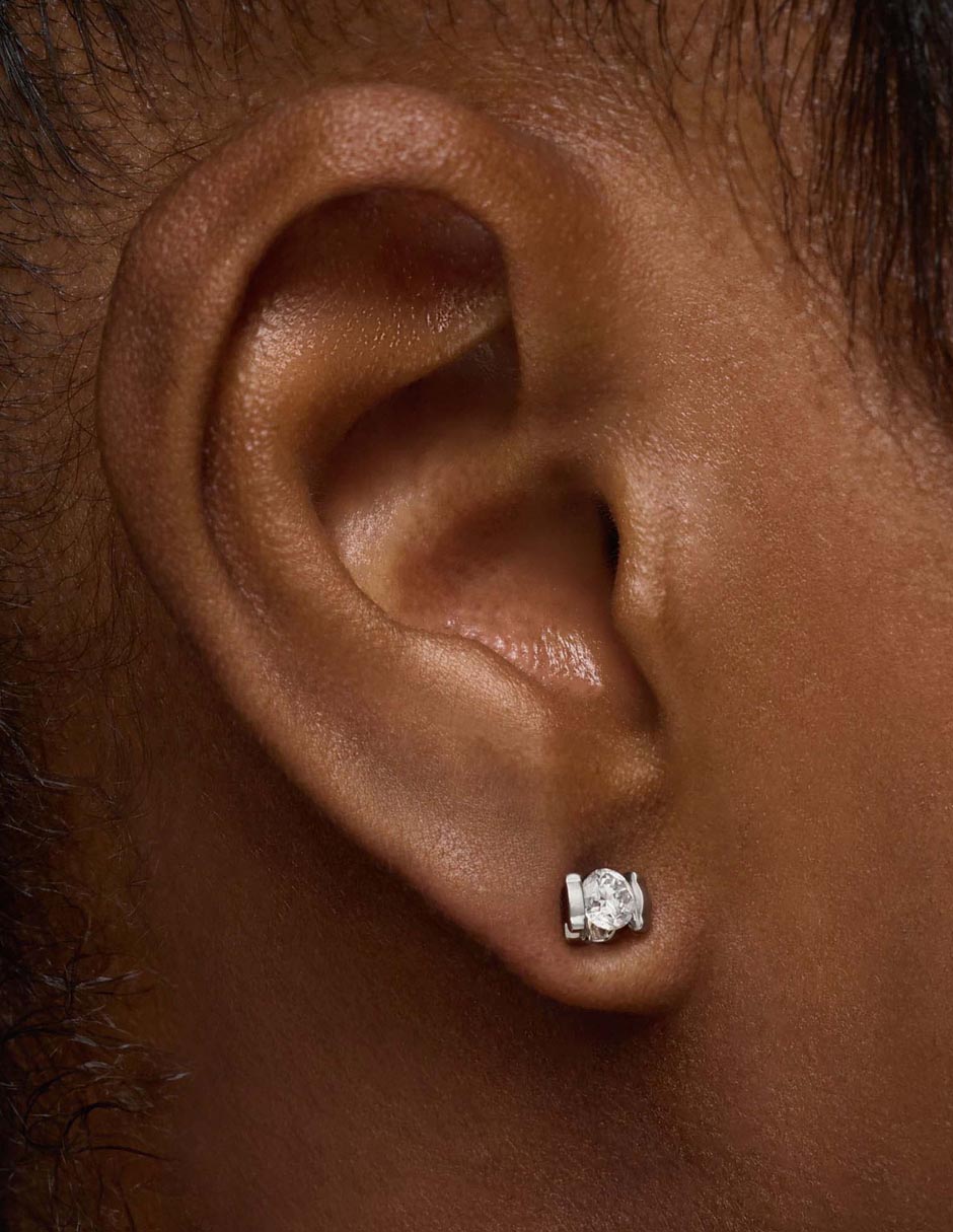 Broqueles Sweet Diamonds con acabado brillante diamante de laboratorio 6