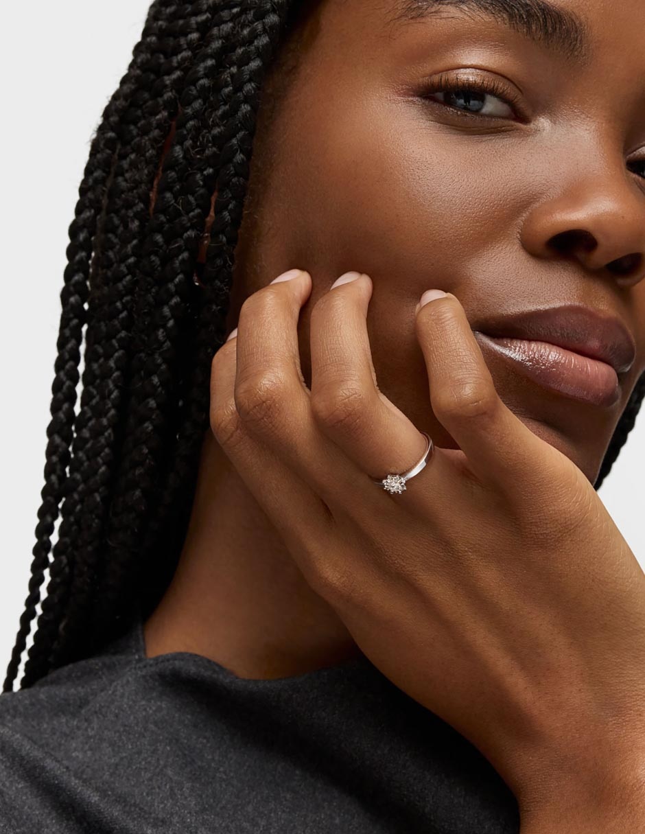 Anillo Les Classiques 18 k de oro blanco diamante pavé 4
