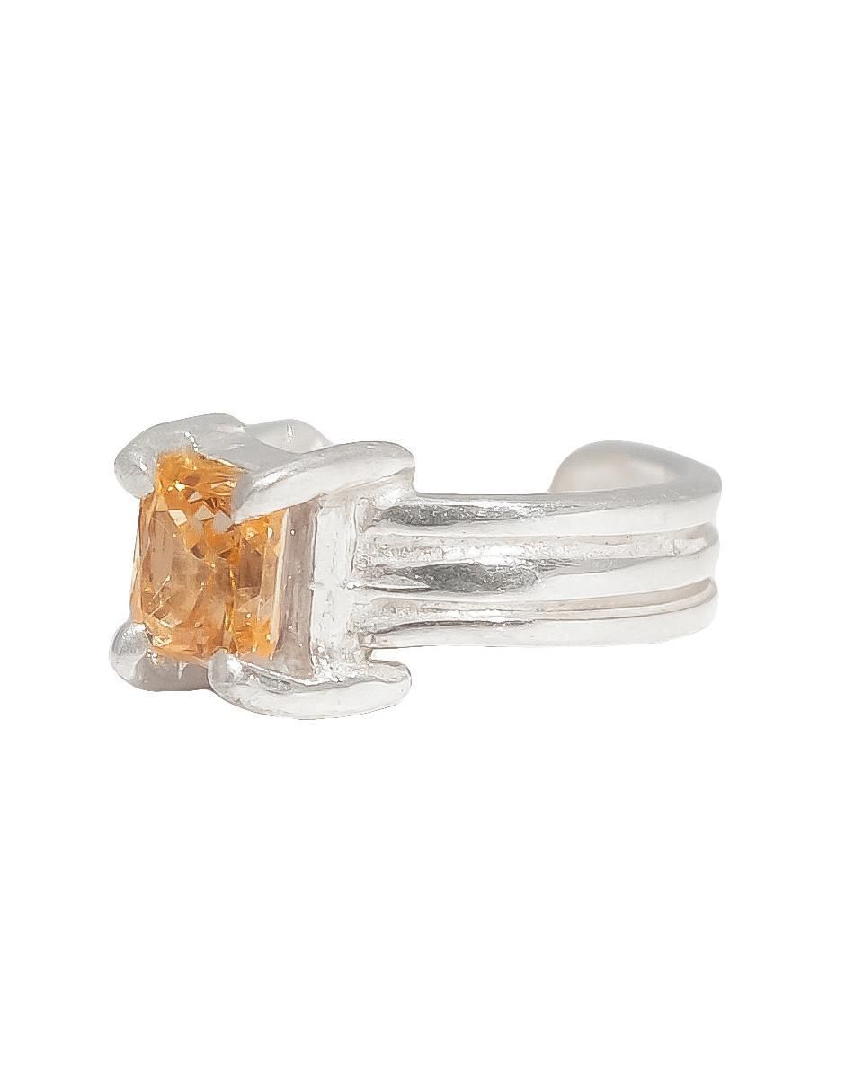 Aretes cuadrados de plata P 925 con acabado mate zirconia 2