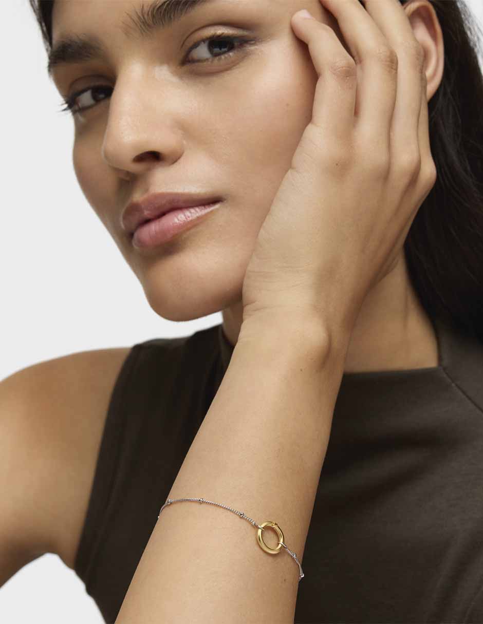 Pulsera de oro 18 K Hold con acabado brillante 6
