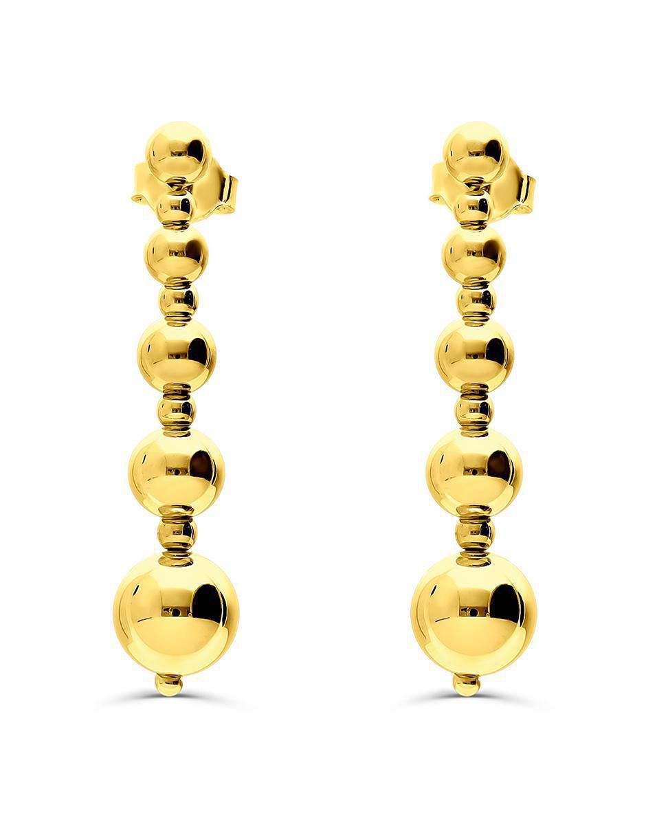 Aretes circulares de oro con acabado brillante