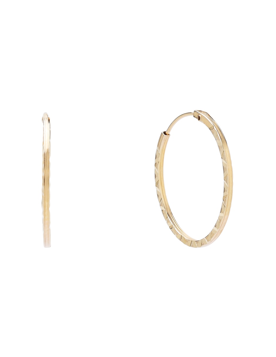 Arracadas Tetera de oro 14 k con acabado texturizado 2