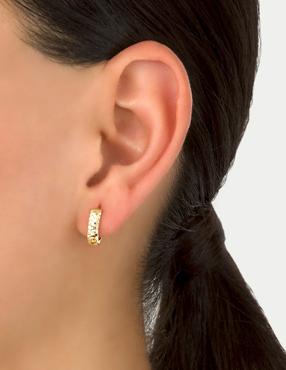 Aretes redondos de oro 3