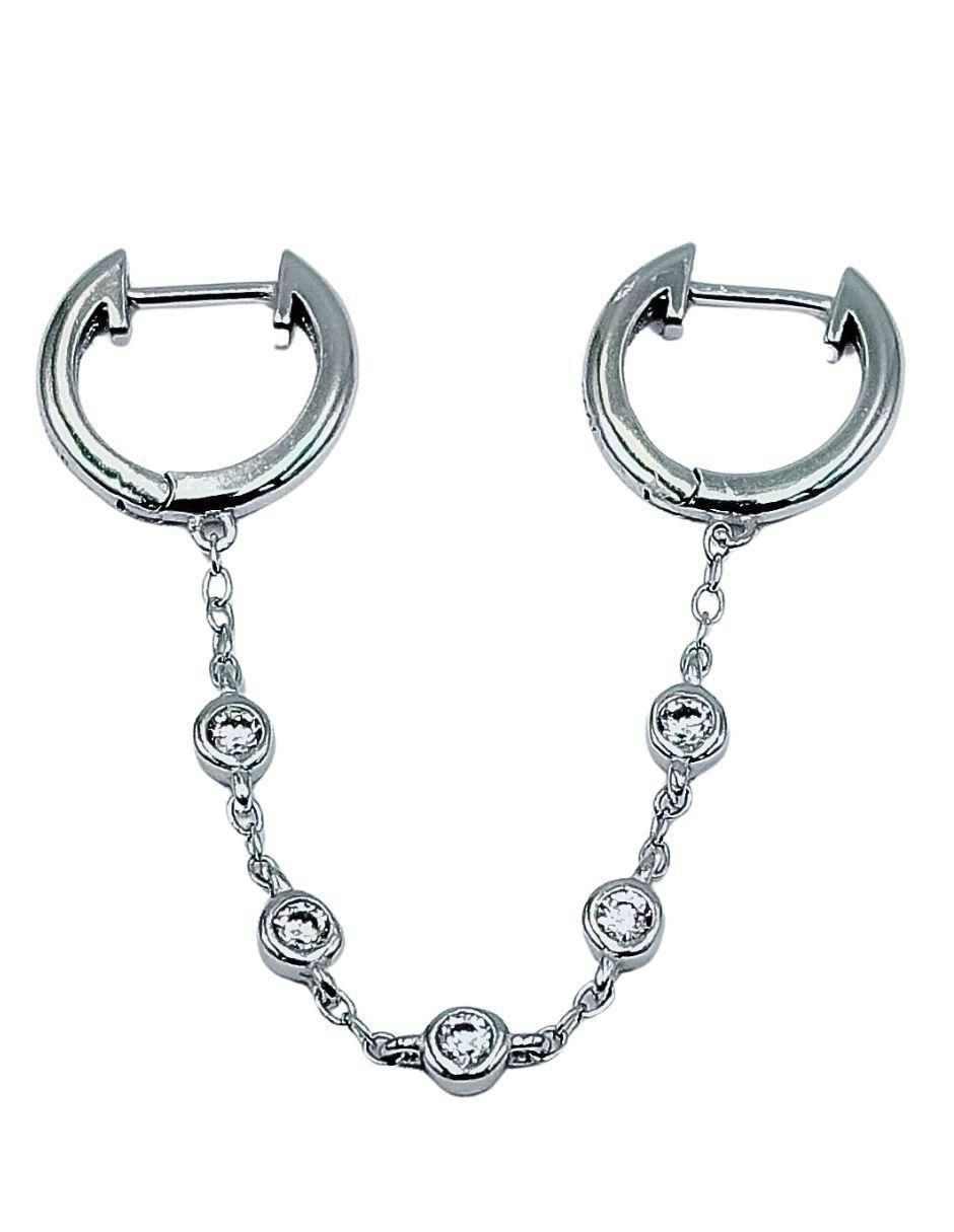 Piercing circular de plata P 925 con acabado brillante zirconia Piercing circular de plata P 925 con acabado brillante zirconia