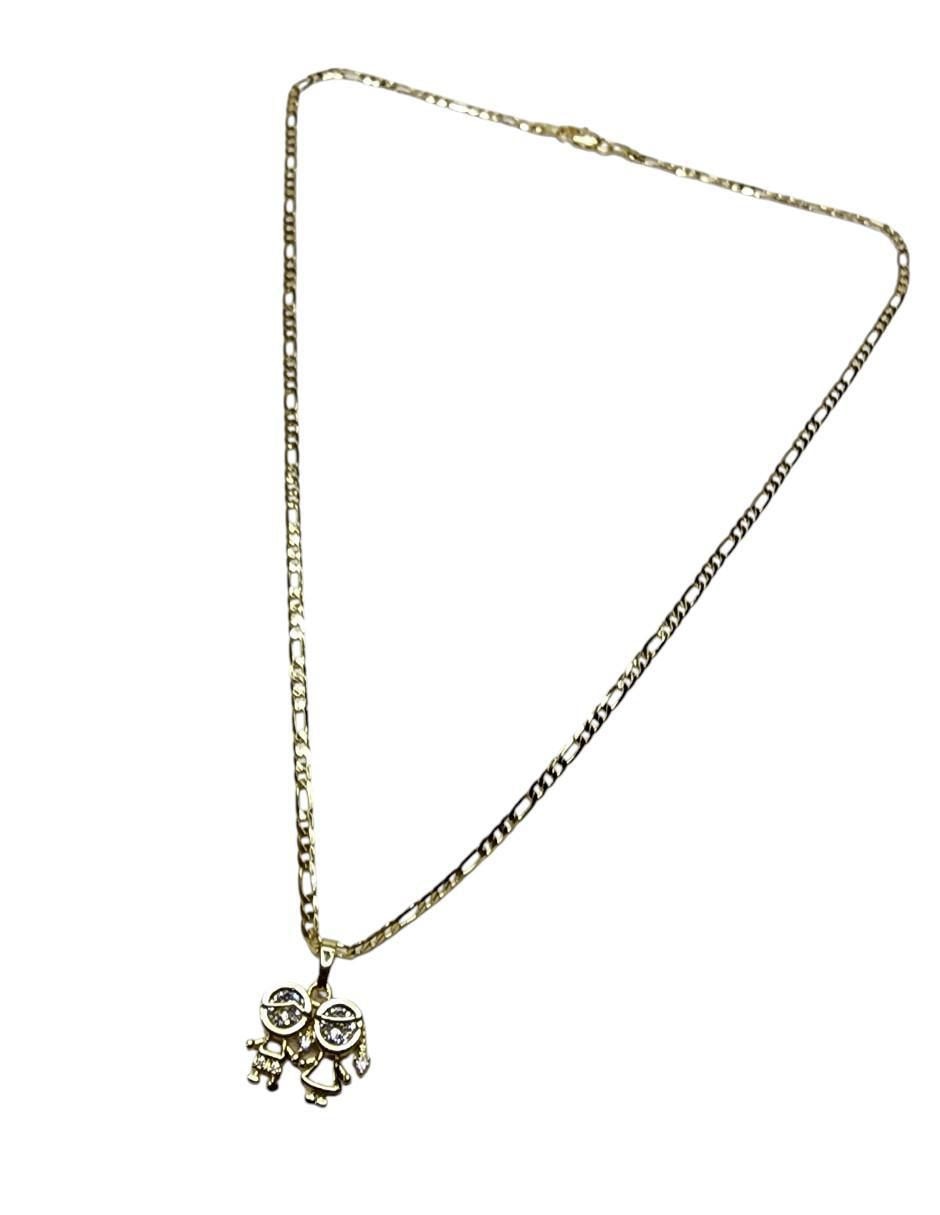 Collar con dije de niño de oro laminado 14 K 3