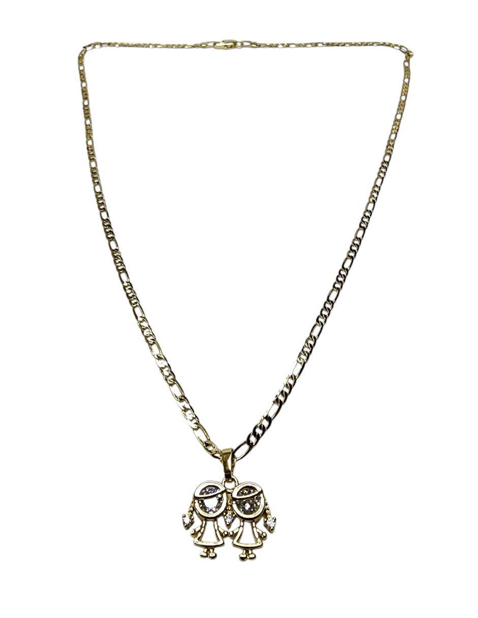 Collar con dije de niña de oro laminado 14 K 2