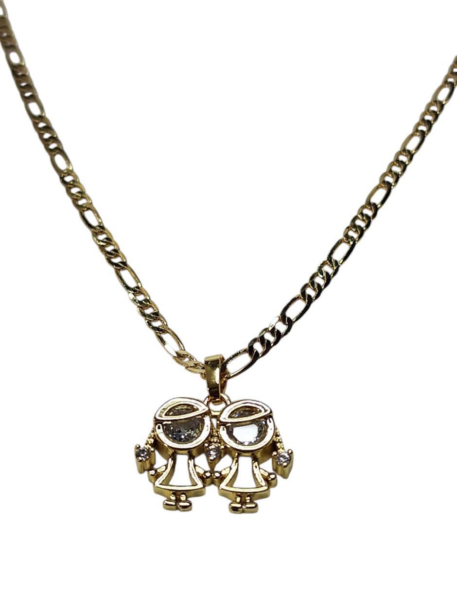 Collar con dije de niña de oro laminado 14 K 4