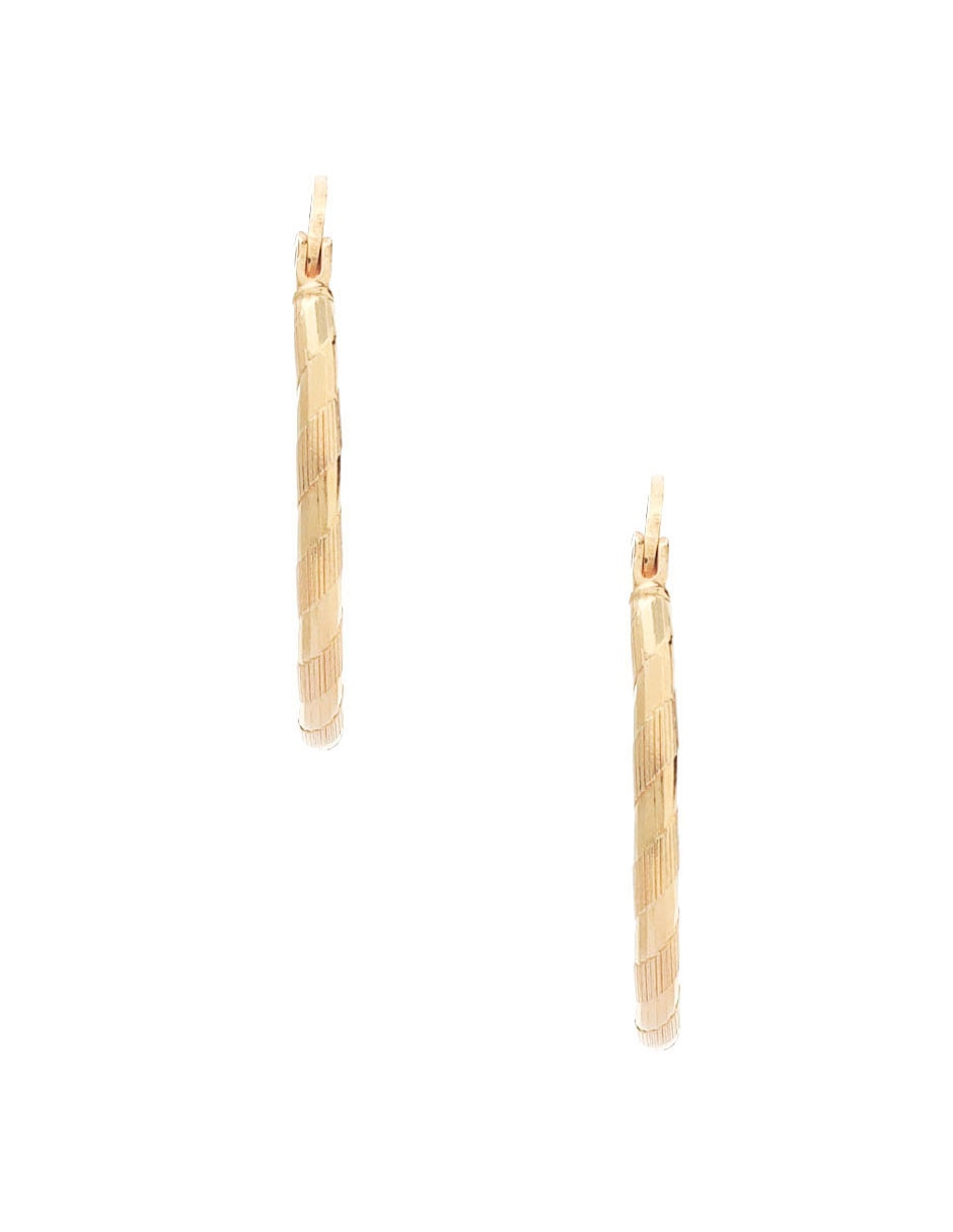 Arracadas de oro con acabado diamantado