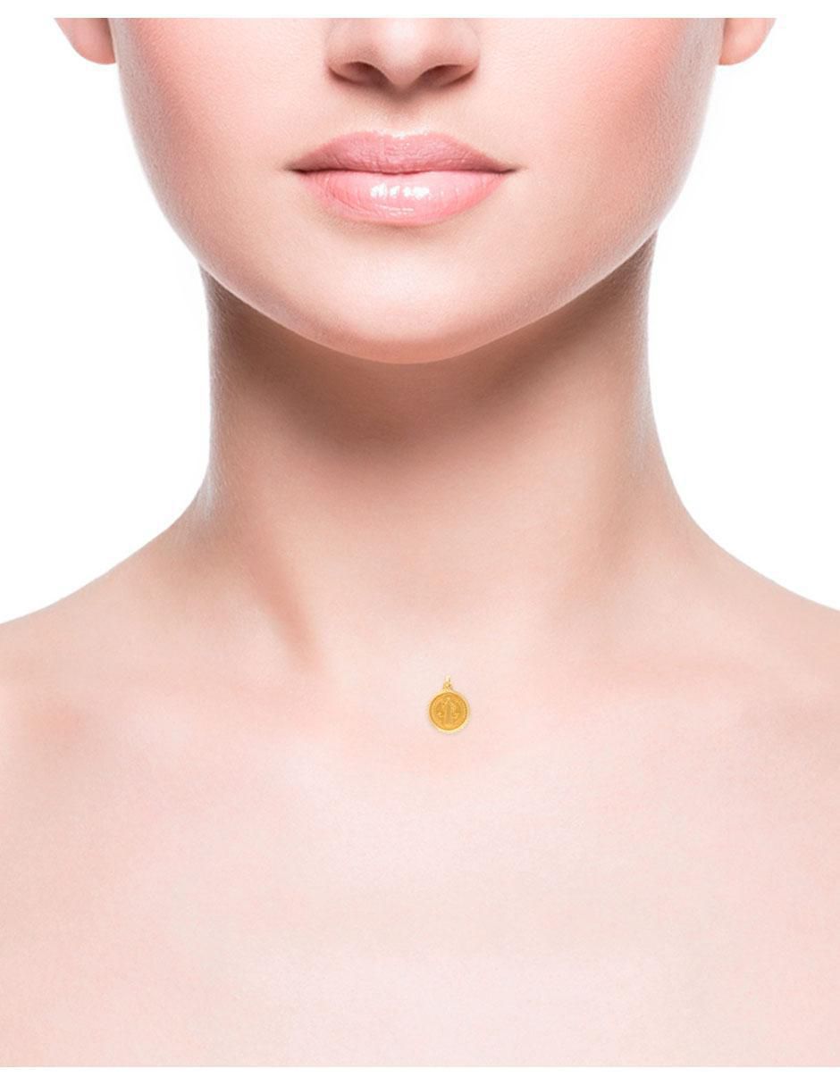 Medalla circular san benito de oro amarillo 14 K 3