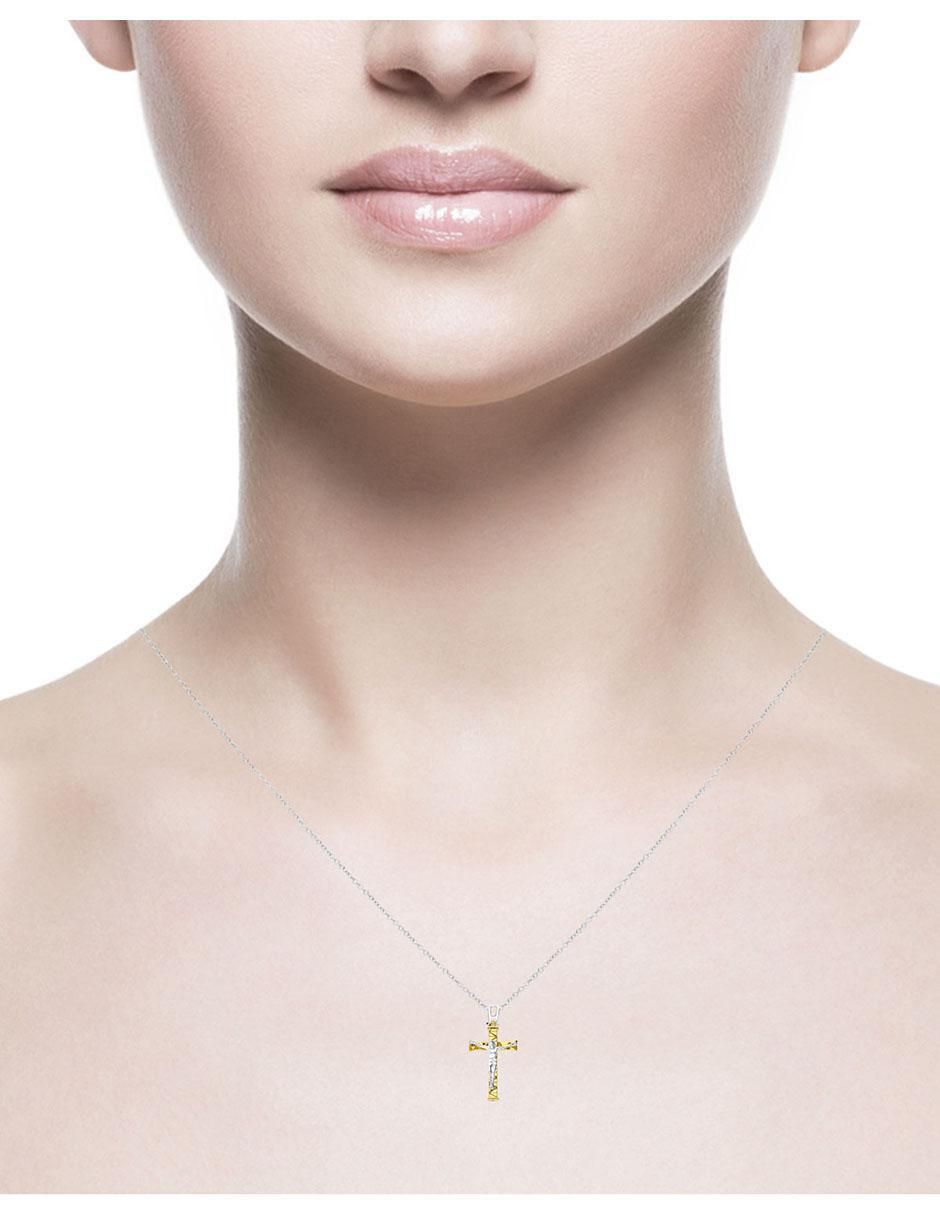 Dije de crucifijo cristo de oro 14 K 2
