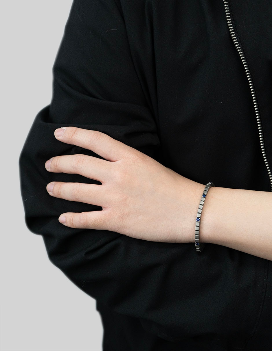 Pulsera de oro 14 K con acabado pulido 3