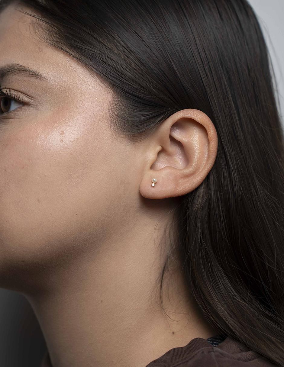 Broqueles de perla de oro con acabado pavé zirconia 3