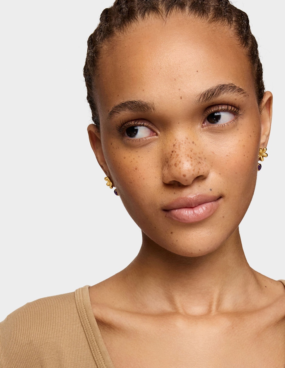 Aretes de flor Daisy de plata P 925 con acabado baño de oro amatista 3