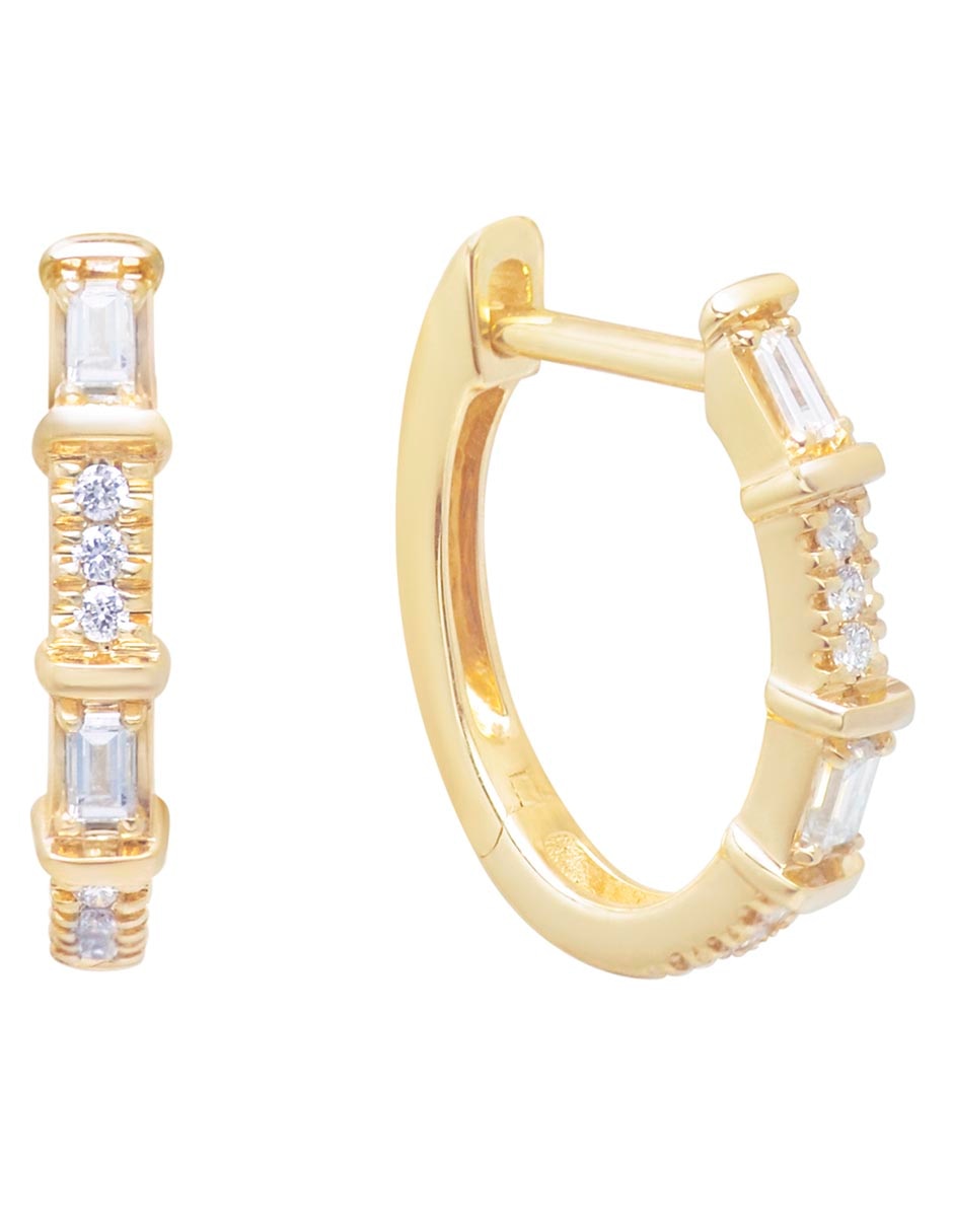 Aretes huggies circulares de oro 14 K con acabado brillante diamante