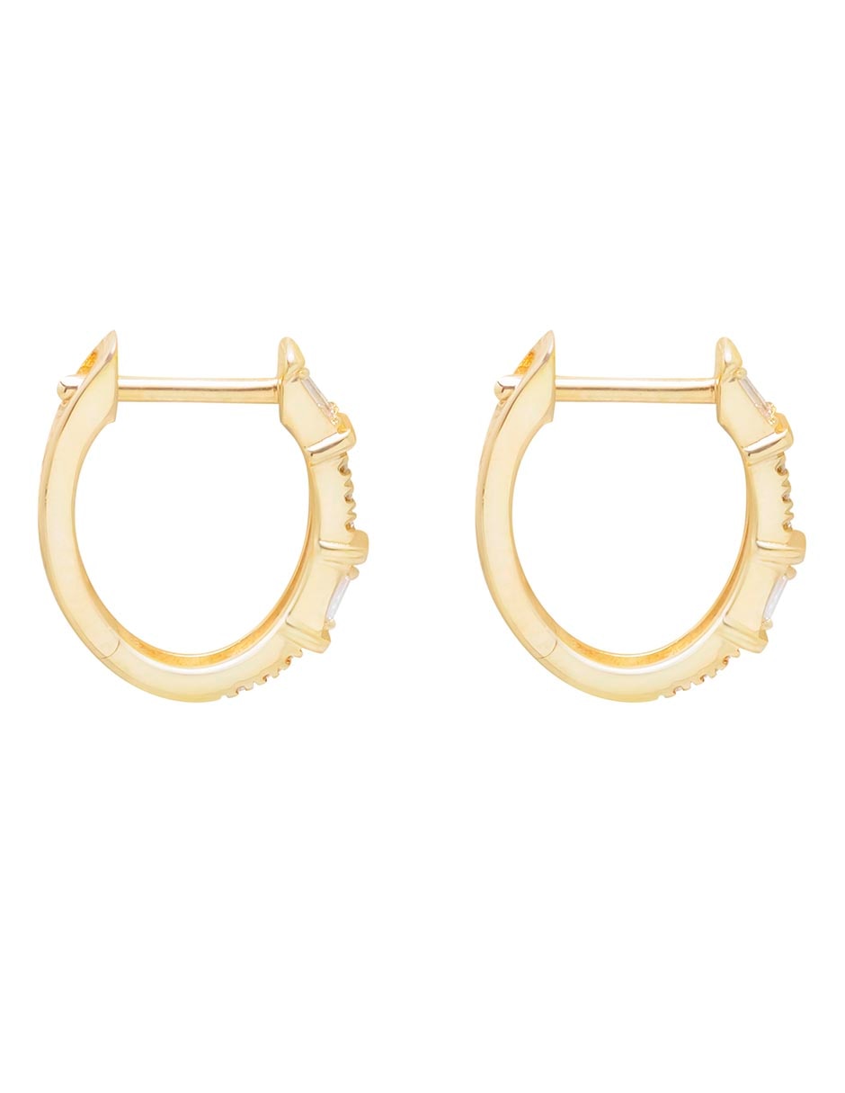 Aretes huggies circulares de oro 14 K con acabado brillante diamante 2