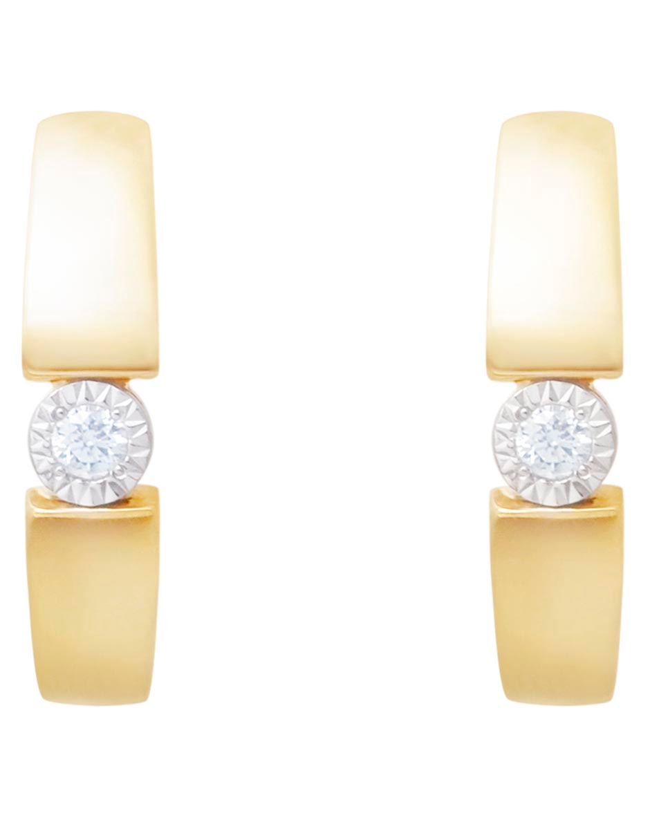 Aretes huggies circulares de oro 14 K con acabado brillante diamante