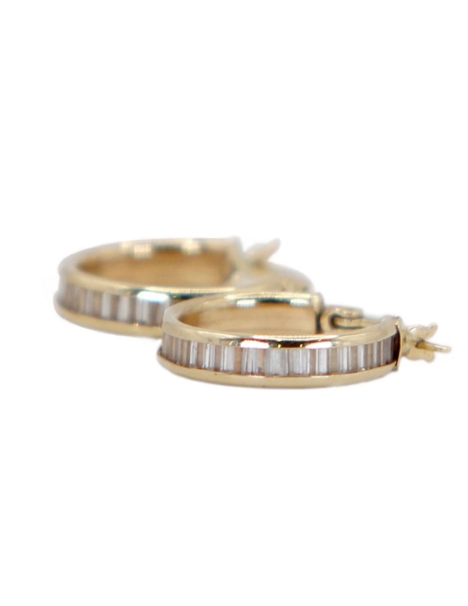Arracadas de oro amarillo con acabado pavé zirconia