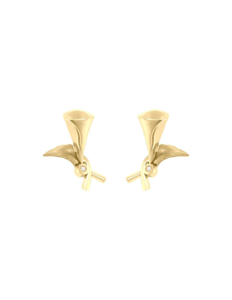 Aretes de flor Irfan de oro con acabado brillante diamante