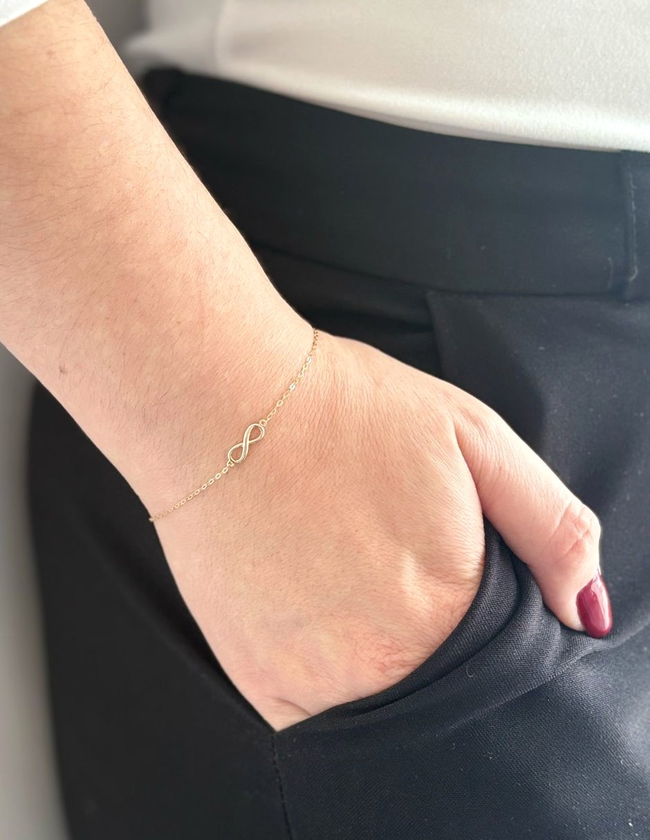 Pulsera de oro 14 K con acabado brillante 2