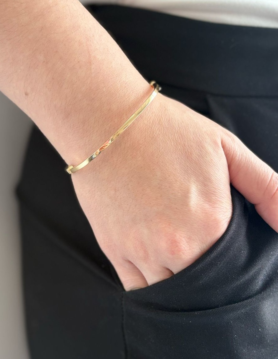 Brazalete de oro 14 K con acabado brillante 2