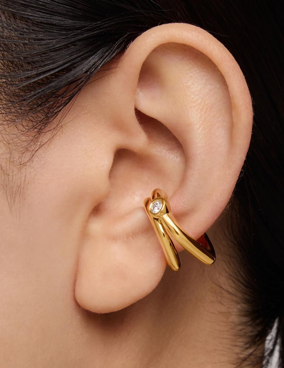 Aretes Line Lgd de plata P 925 con acabado baño de oro diamante 5