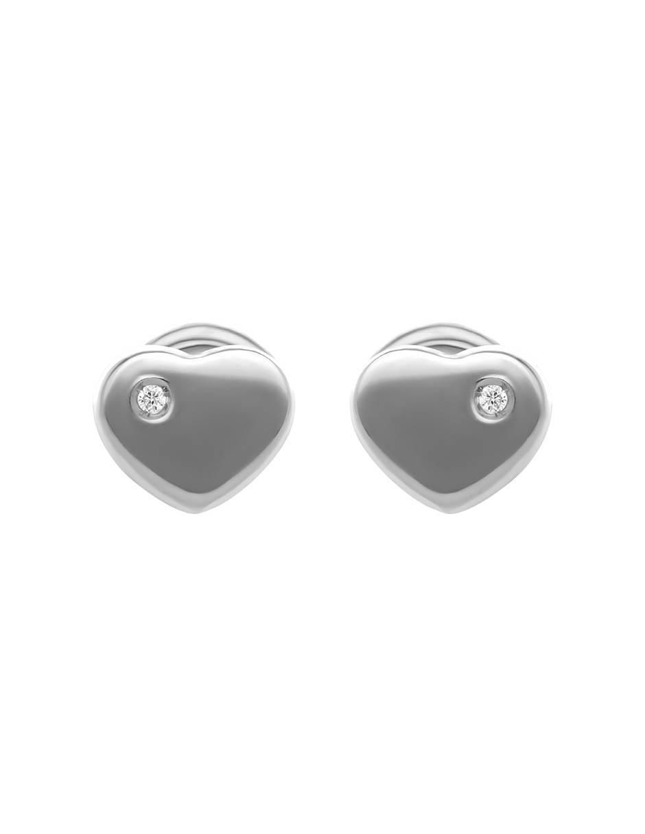 Broqueles de corazón de oro blanco 14 K con acabado brillante diamante Broqueles de corazón de oro blanco 14 K con acabado brillante diamante