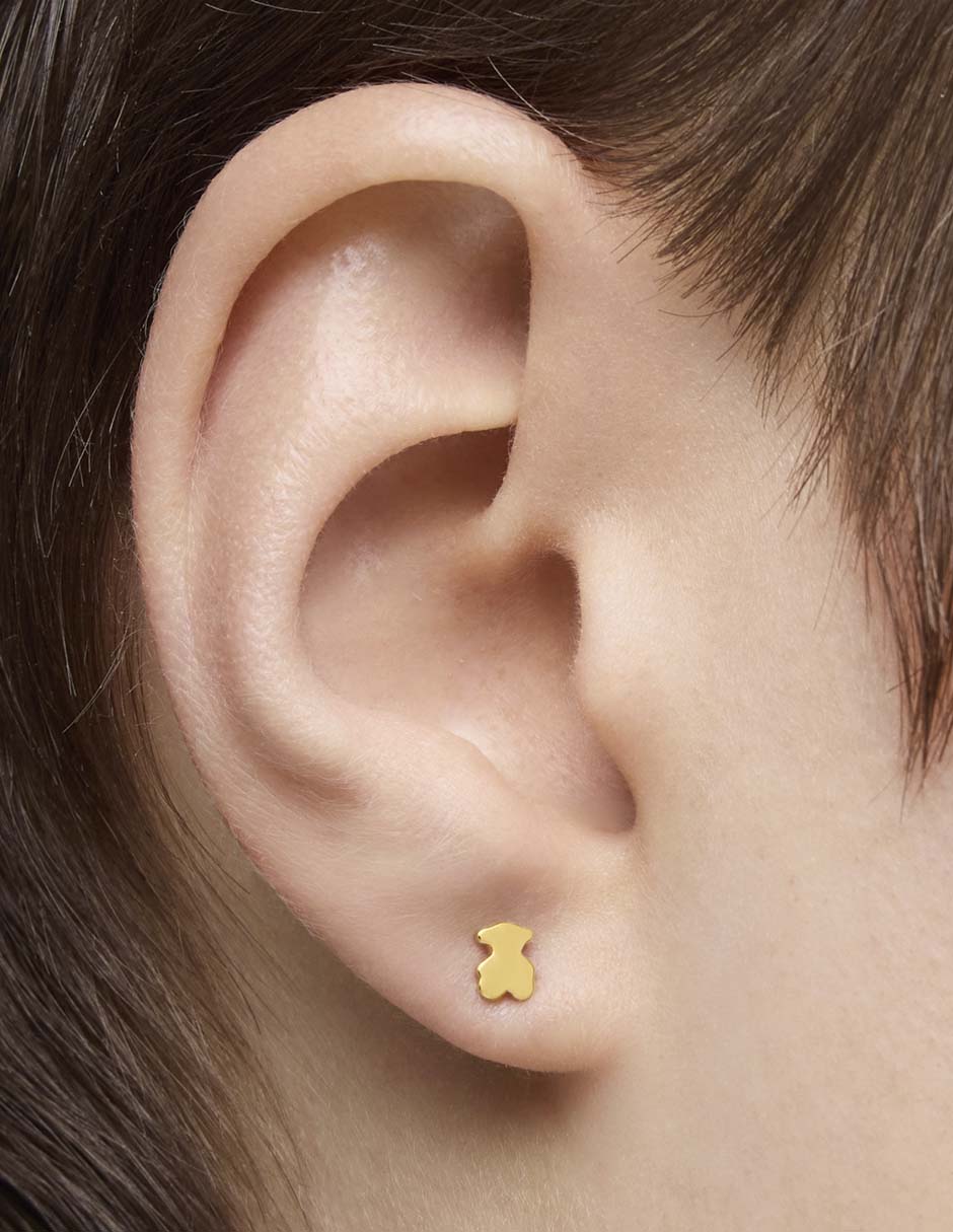 Arete corto de oso Sweet Dolls de oro amarillo 18 k con acabado brillante perla 5