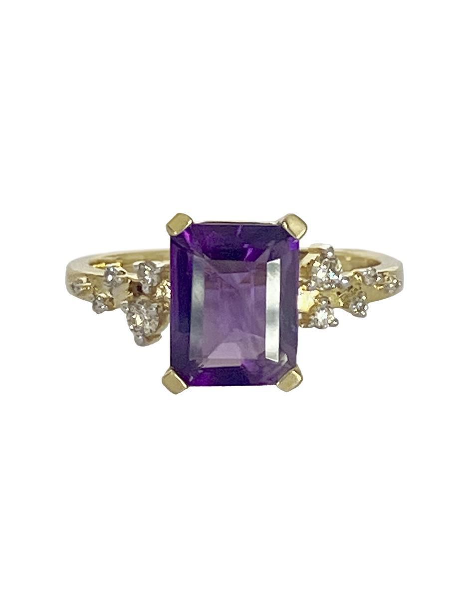 Anillo "de (si aplica)" redondo lucie sin familia o colección no aplica 14 k "de" oro amatista troquelado