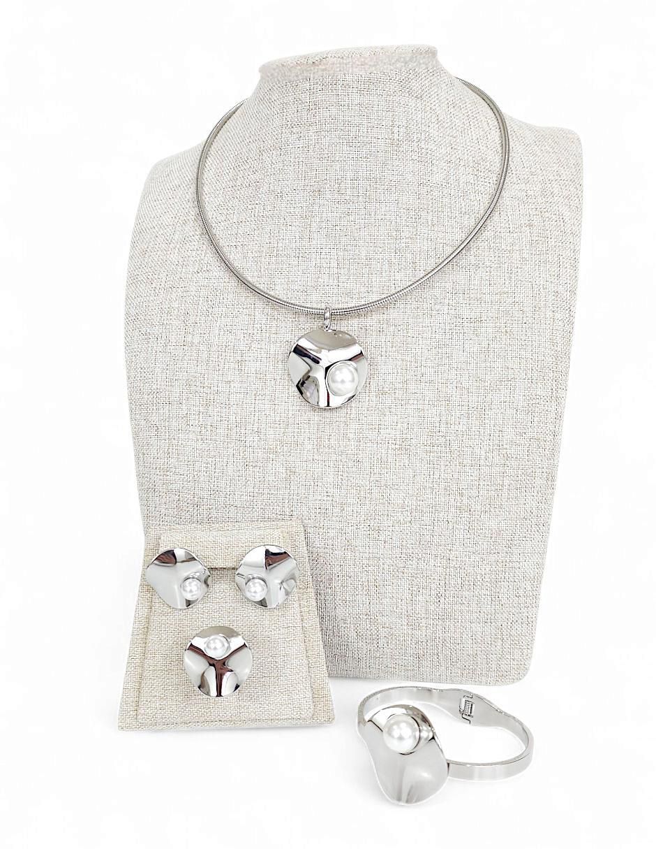 Collar, aretes, pulsera y anillo perla de cristal 11