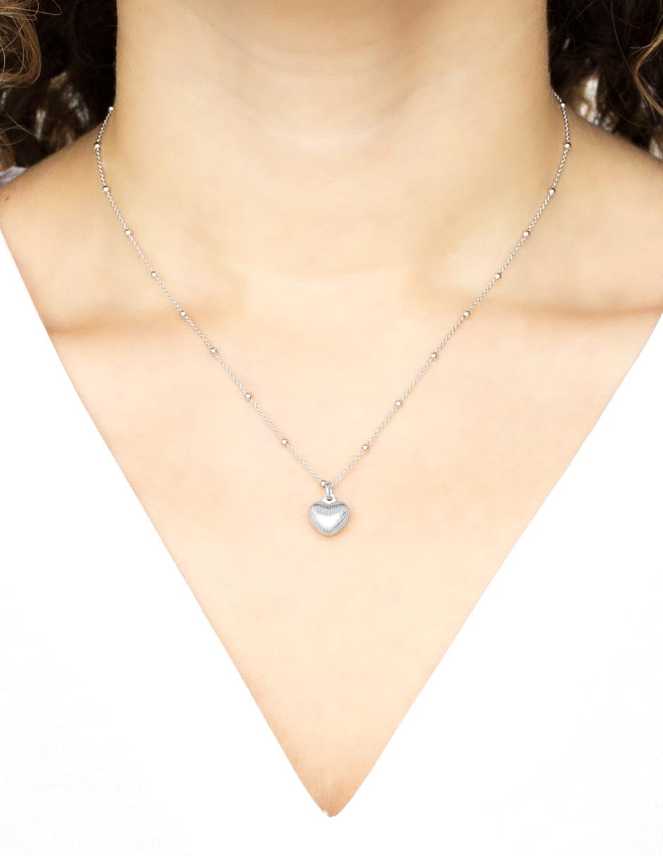 Collar con dije de corazón de plata P 925 3