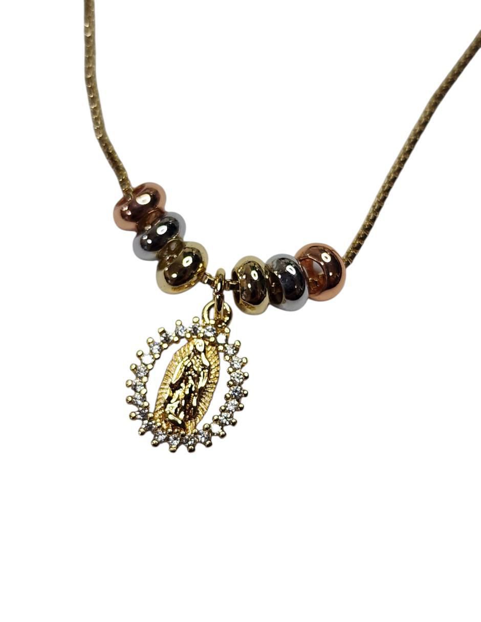 Collar con dije Virgen de Guadalupe de oro laminado 14 K 4