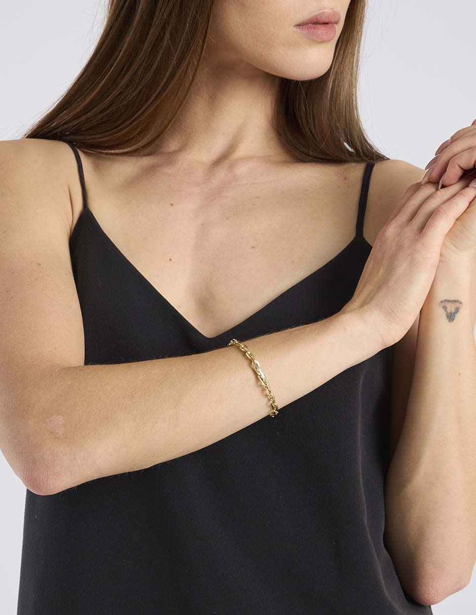 Pulsera de oro 14 K con acabado baño de oro 3