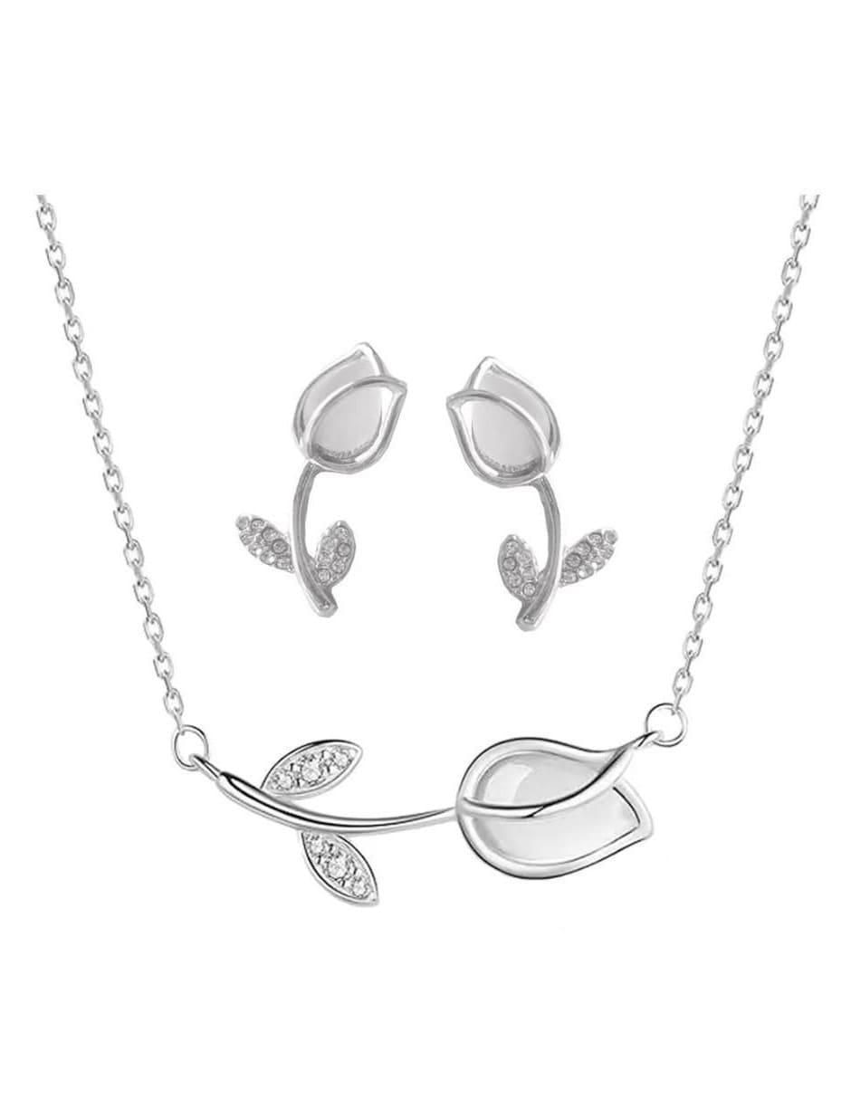 Aretes y collar de flor de plata P 925