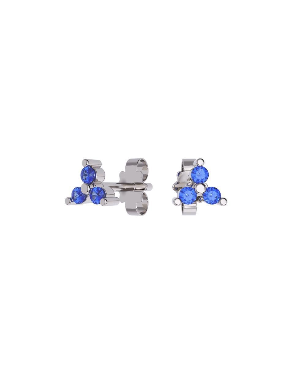 Set de aretes triangulares de oro 14 K con acabado pulido zirconia Set de aretes triangulares de oro 14 K con acabado pulido zirconia
