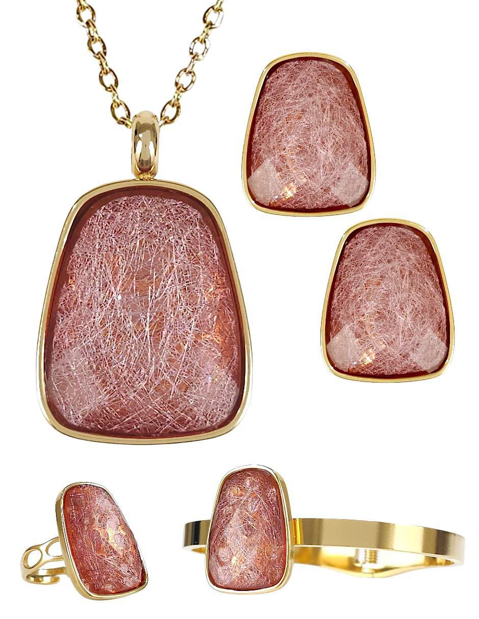 Collar, pulsera, anillo y aretes