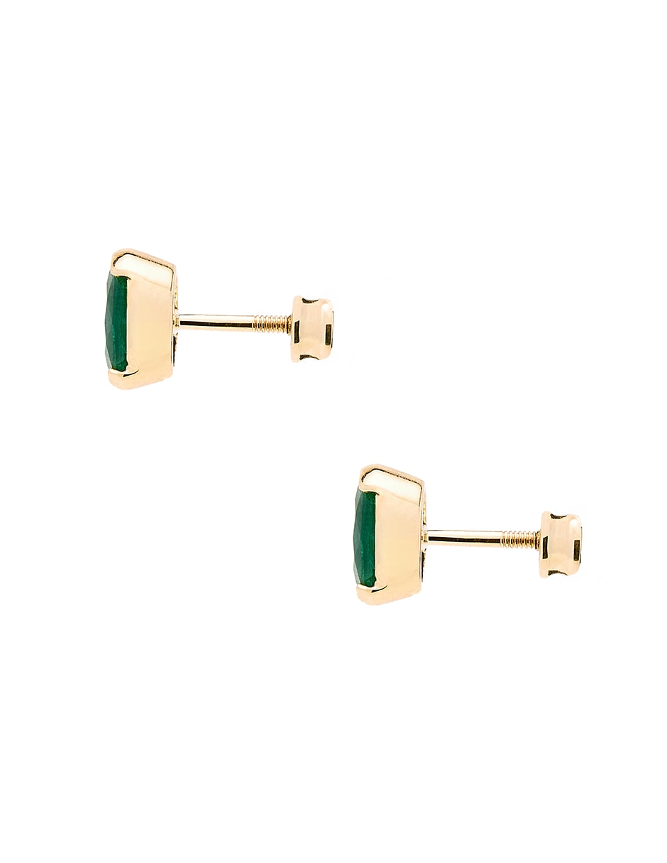 Aretes cortos ovalados de oro amarillo 14 k con acabado pulido esmeralda 3
