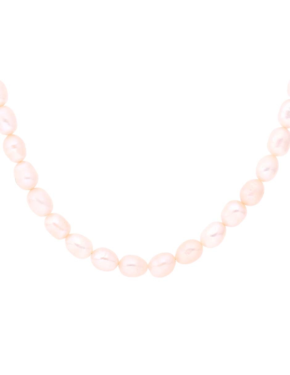 Collar ovalado