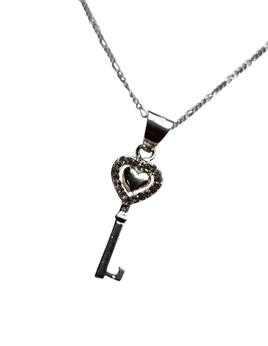 Collar con dije de llave de plata P 925 2
