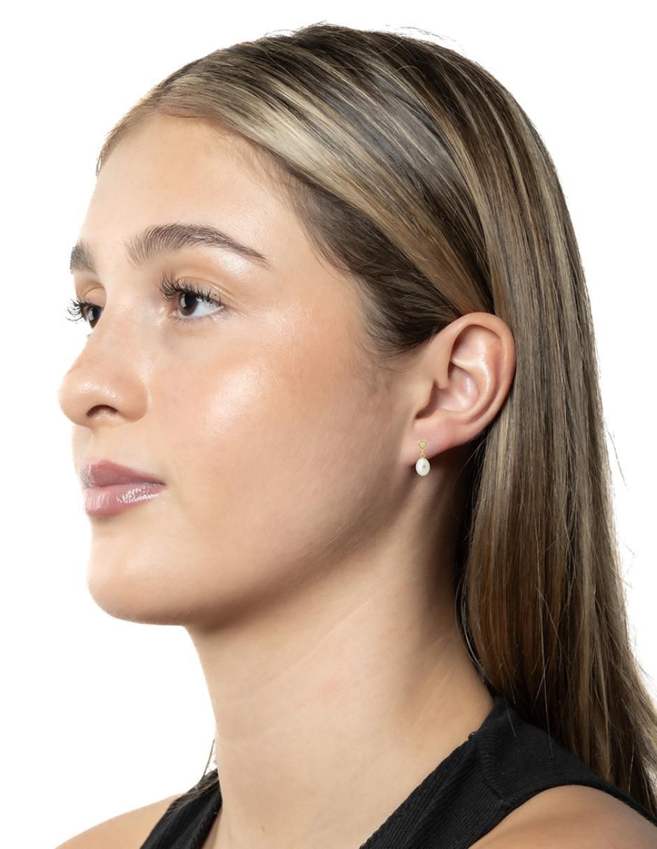 Aretes de corazón de oro 14 K con acabado brillante zirconia 3