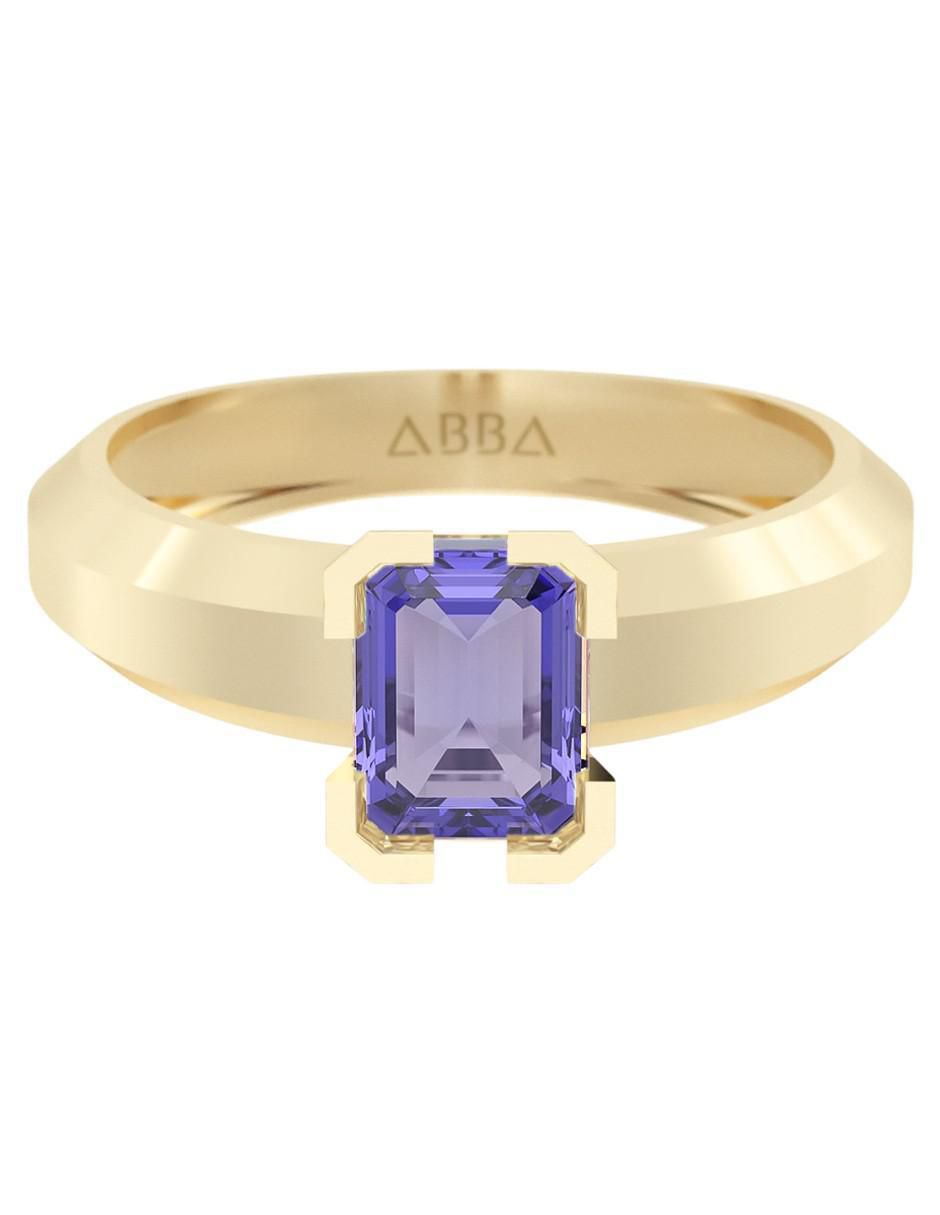 Anillo rectangular 10 k de oro zirconia brillante