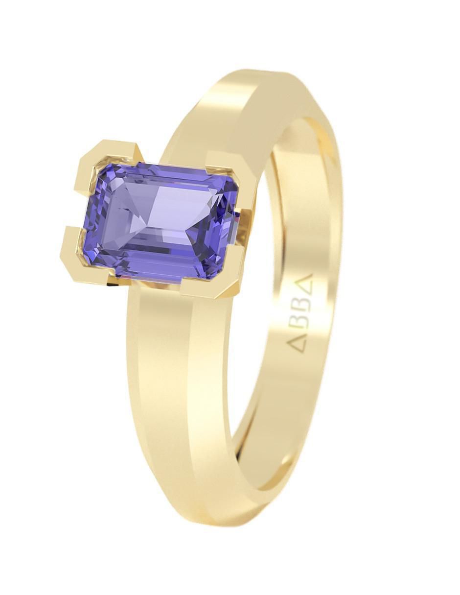 Anillo rectangular 10 k de oro zirconia brillante