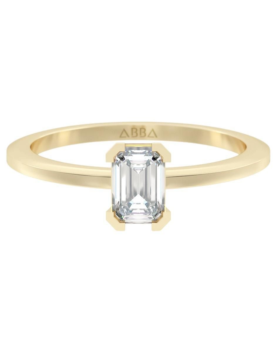 Anillo rectangular 10 k de oro zirconia brillante