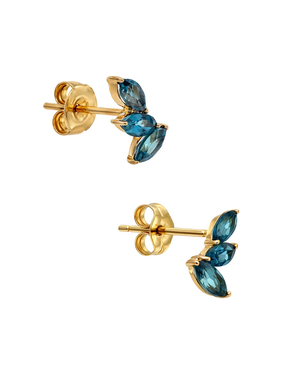 Aretes cortos con acabado brillante zirconia 2