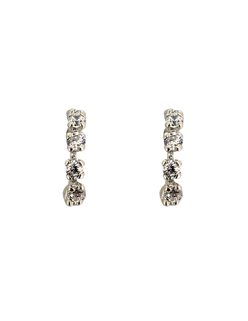 Broqueles de oro blanco 10 K con acabado pavé zirconia 4