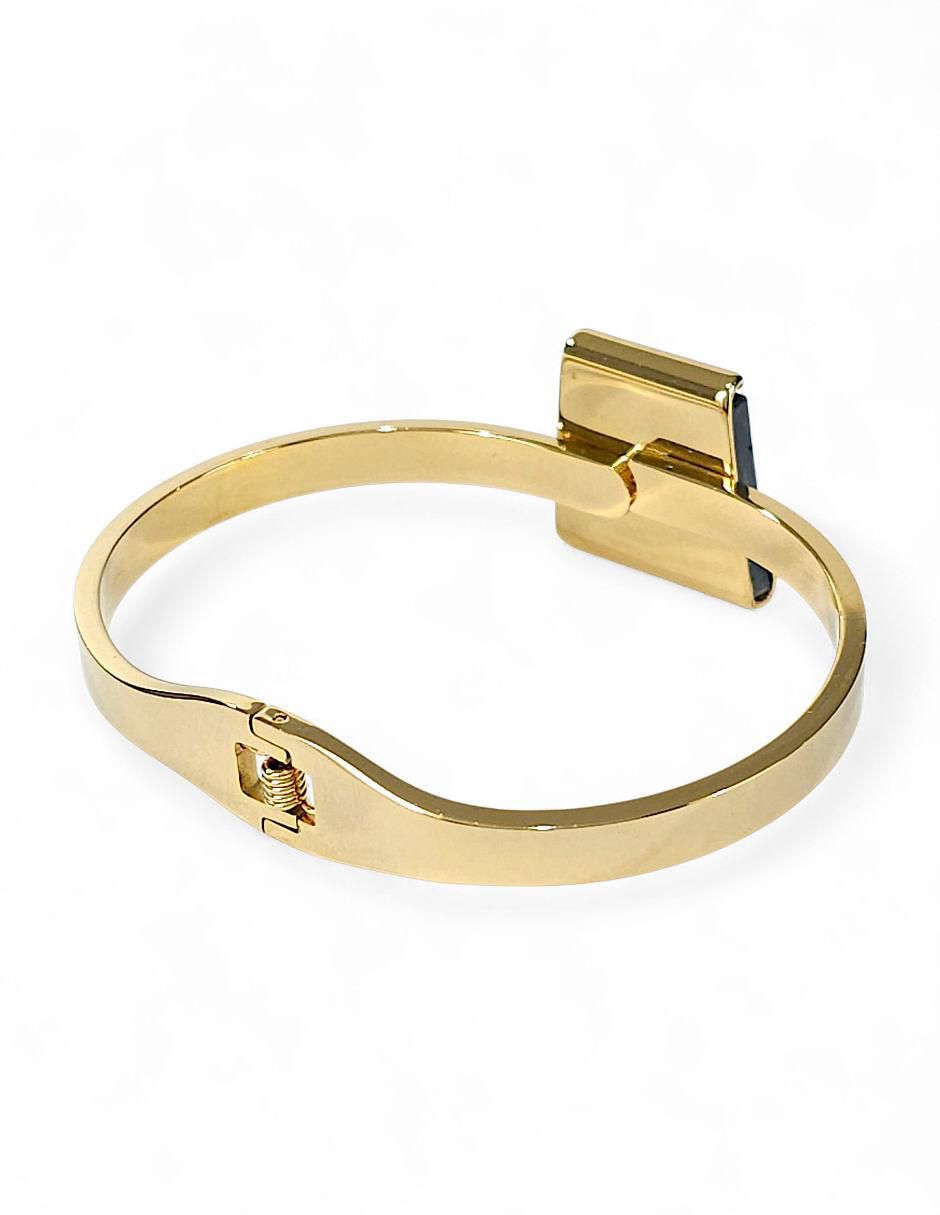 Collar, pulsera, anillo y aretes de cristal 6