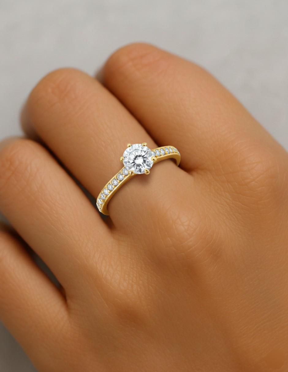 Anillo circular 10 k de oro zirconia brillante 4